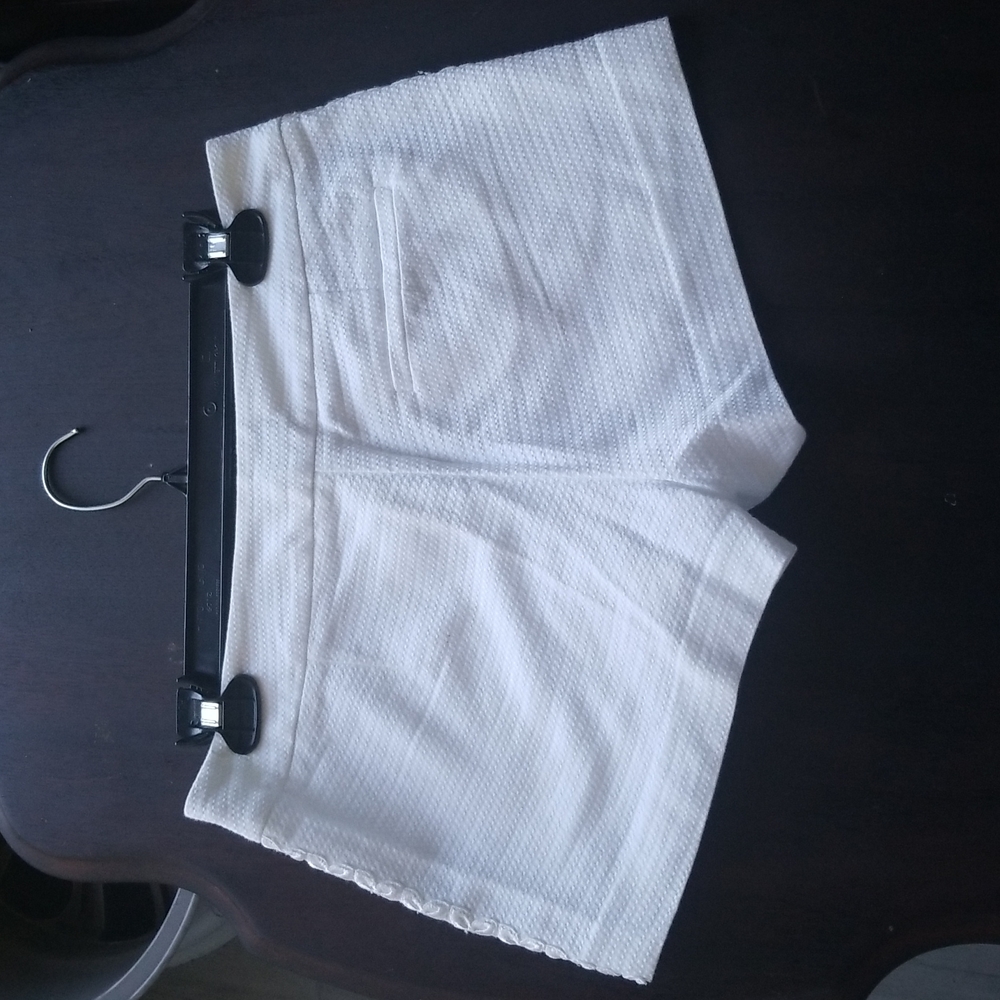 Trina Turk Shorts Side Croched - Picture 4 of 8